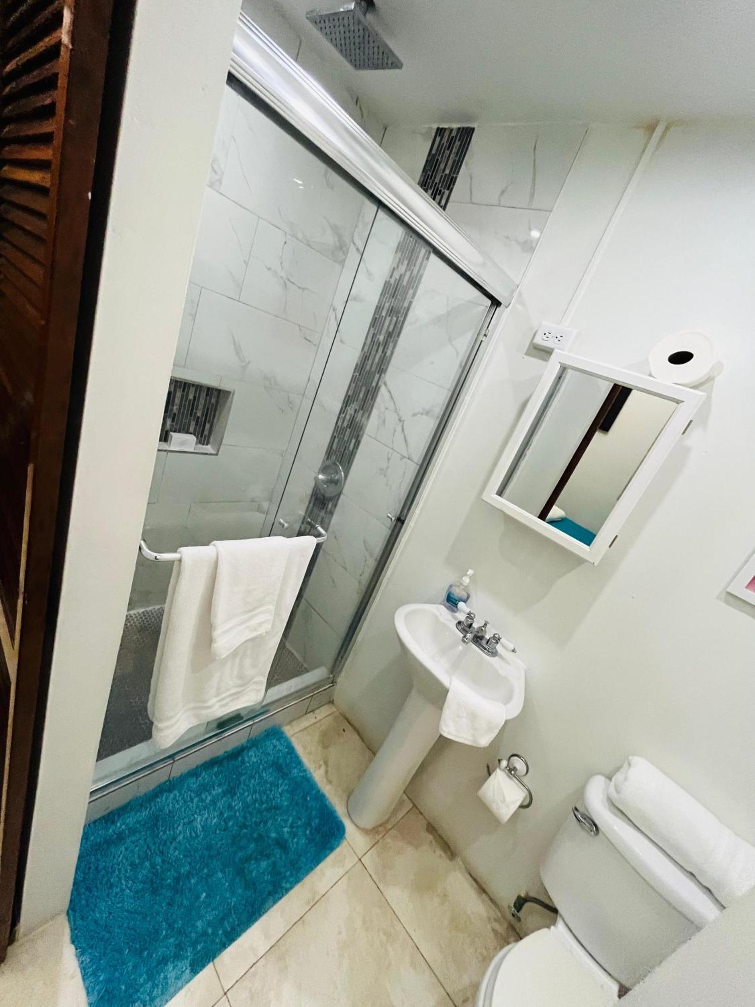 Hotel Libertad Lares ภายนอก รูปภาพ