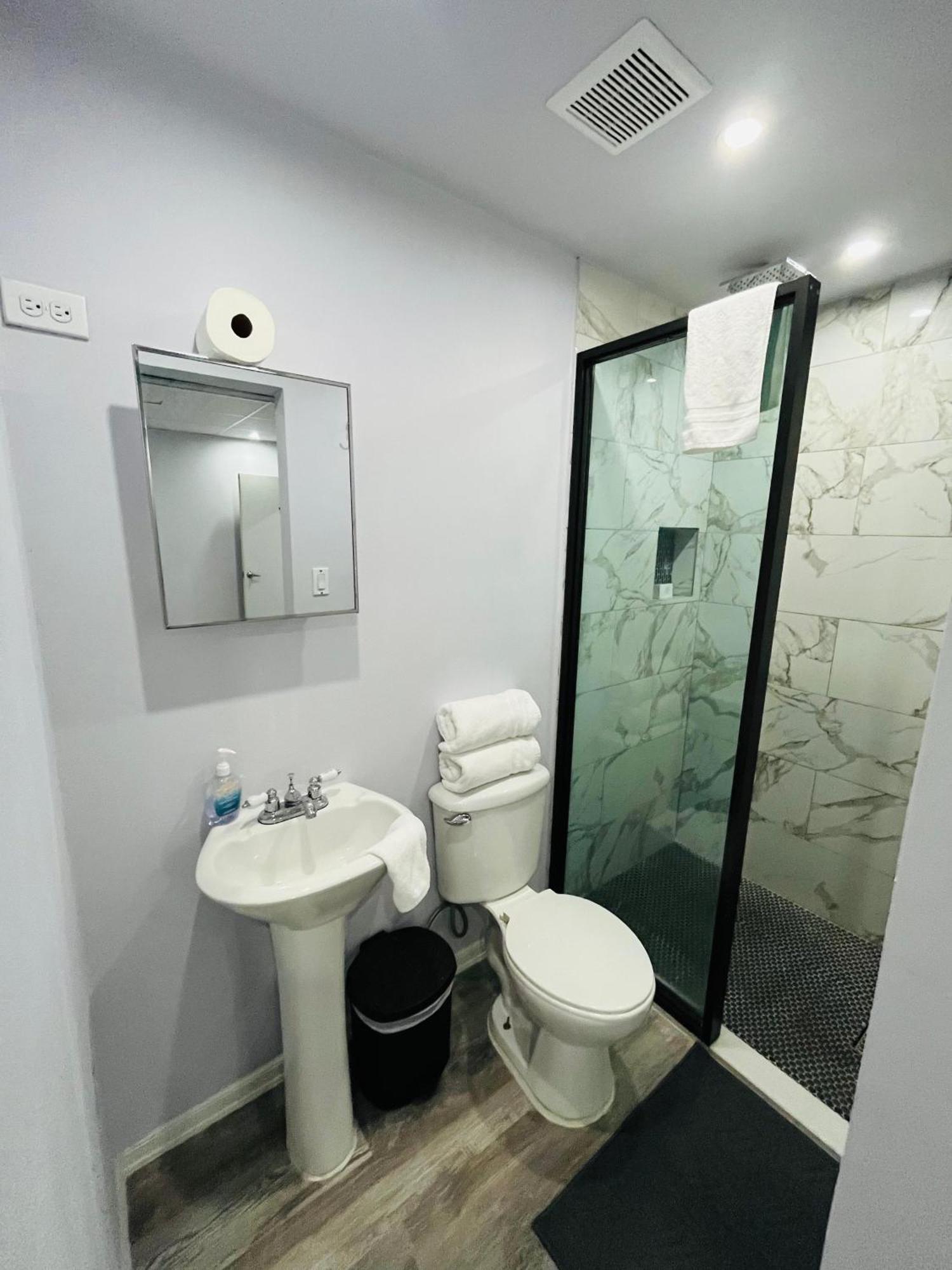Hotel Libertad Lares ภายนอก รูปภาพ