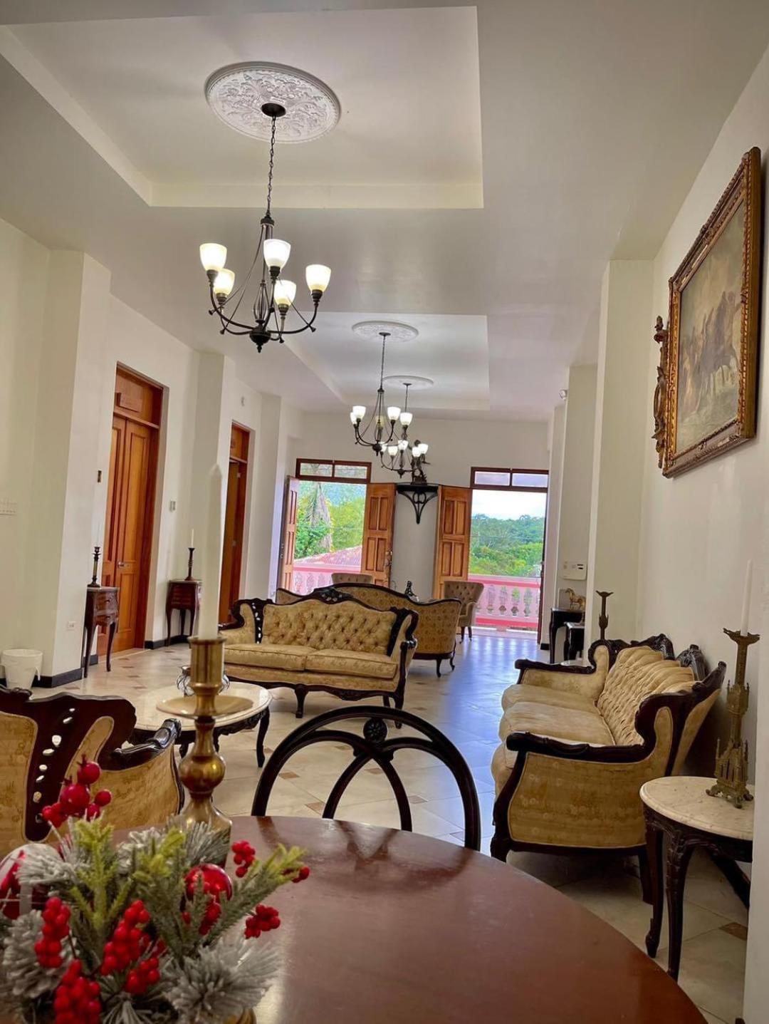 Hotel Libertad Lares ภายนอก รูปภาพ