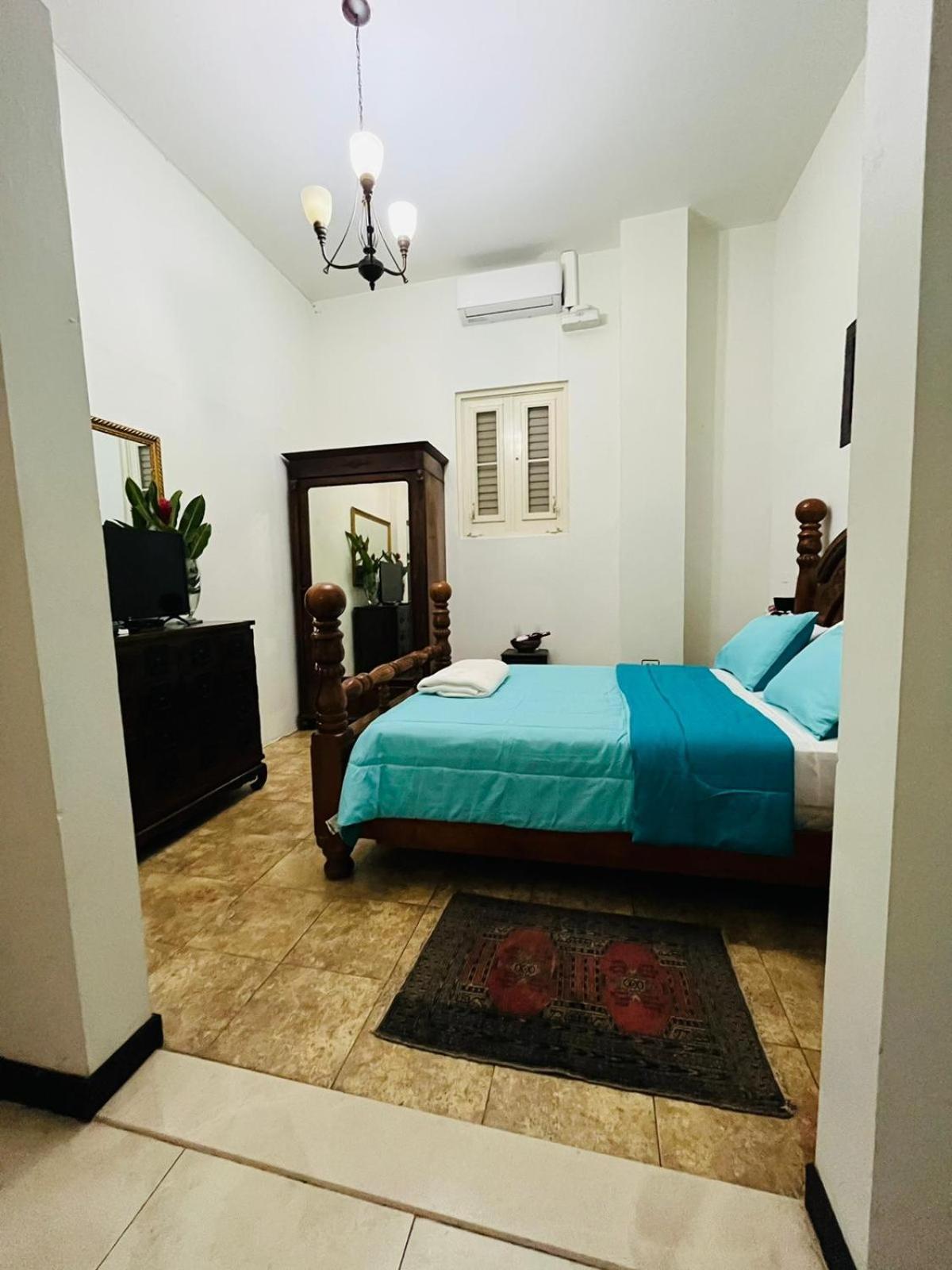 Hotel Libertad Lares ภายนอก รูปภาพ